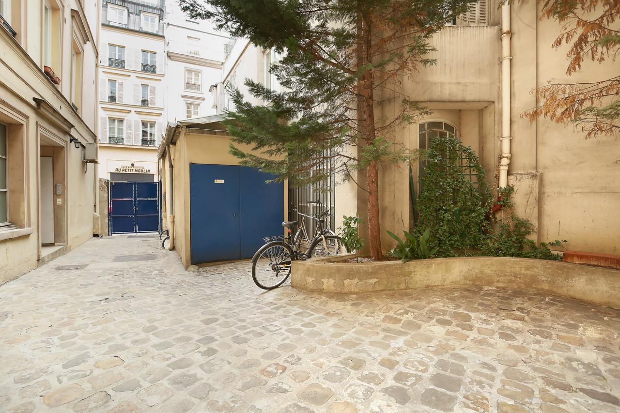 Apartment Moulin Rouge - Rue Lepic Paris